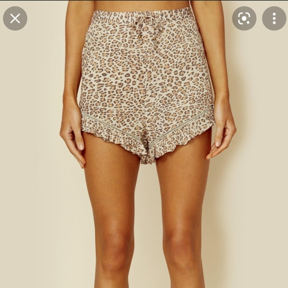 Spell Frankie Short XS - Picture 2 of 7